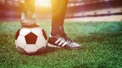 LPL转会季时间表揭晓 2025赛季转会开启日揭晓