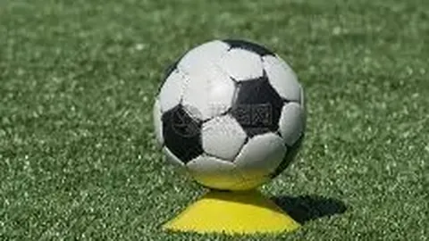 “超标9000倍的致癌物：揭秘假冒首饰背后的严重隐患”