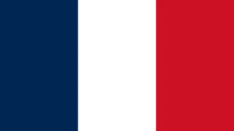 库里爆发，勇士力克灰熊稳居西部第五！巴特勒得分低迷